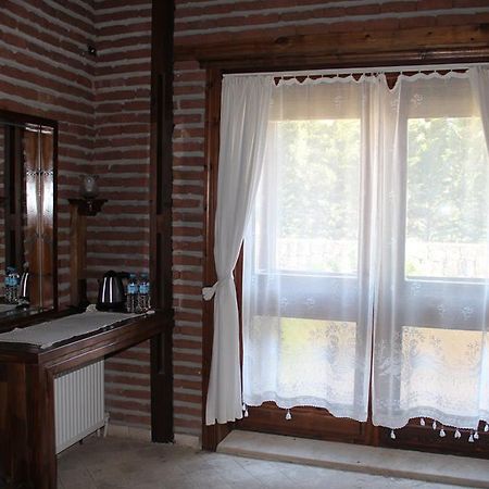 Daidalos Hotel Burhaniye Bagian luar foto