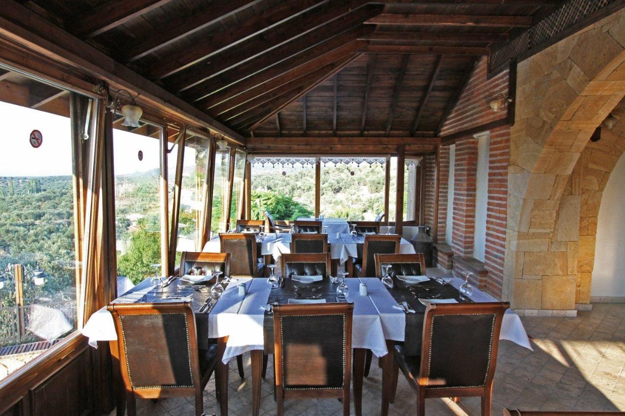 Daidalos Hotel Burhaniye Bagian luar foto